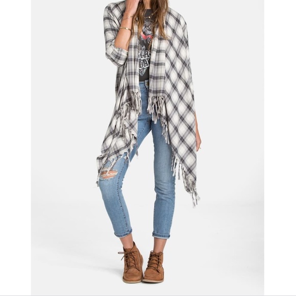 Billabong Live It Up Flirty Flannel - Picture 2 of 8